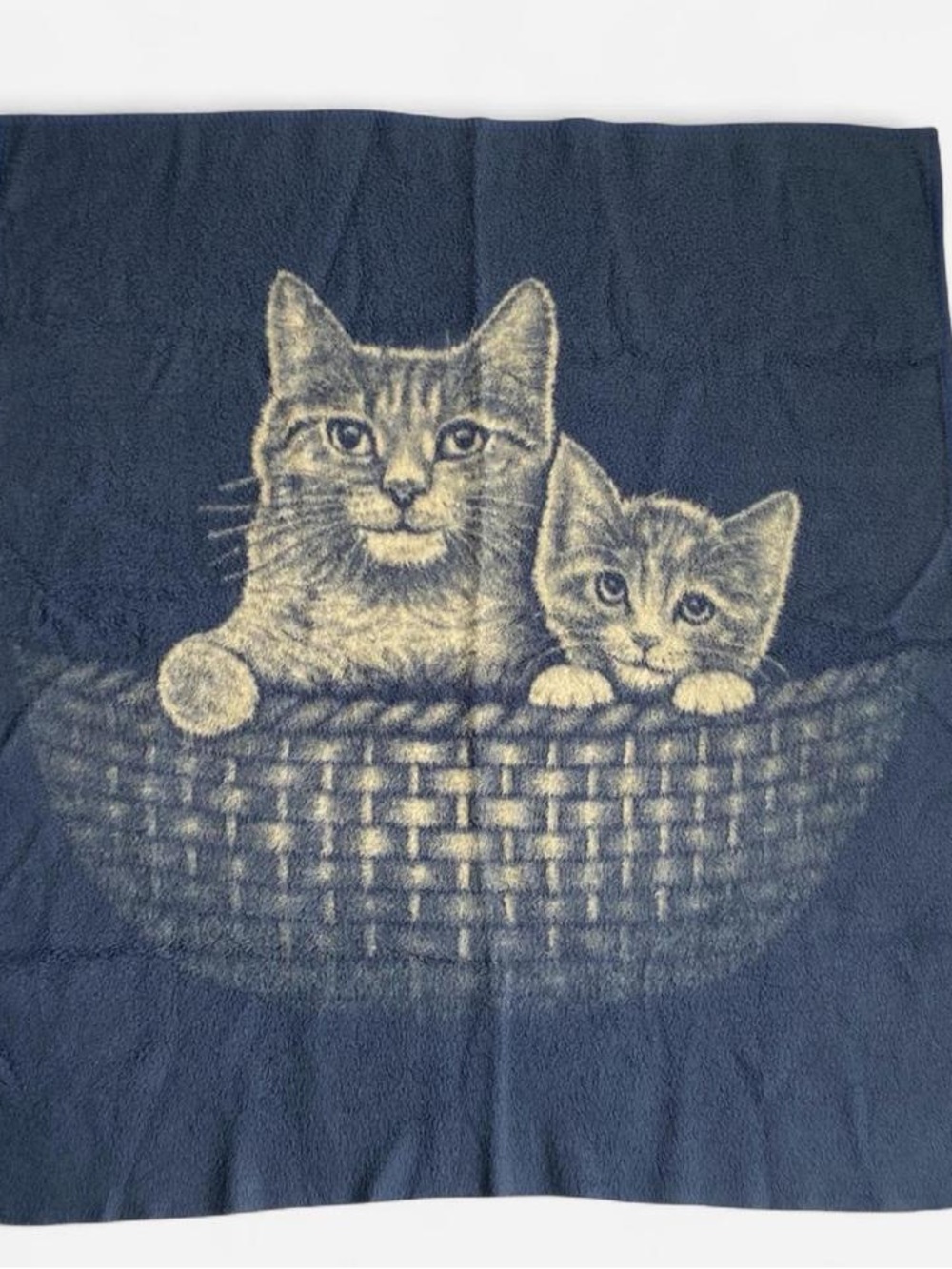 Vintage blue fleece kitten & cat throw blanket